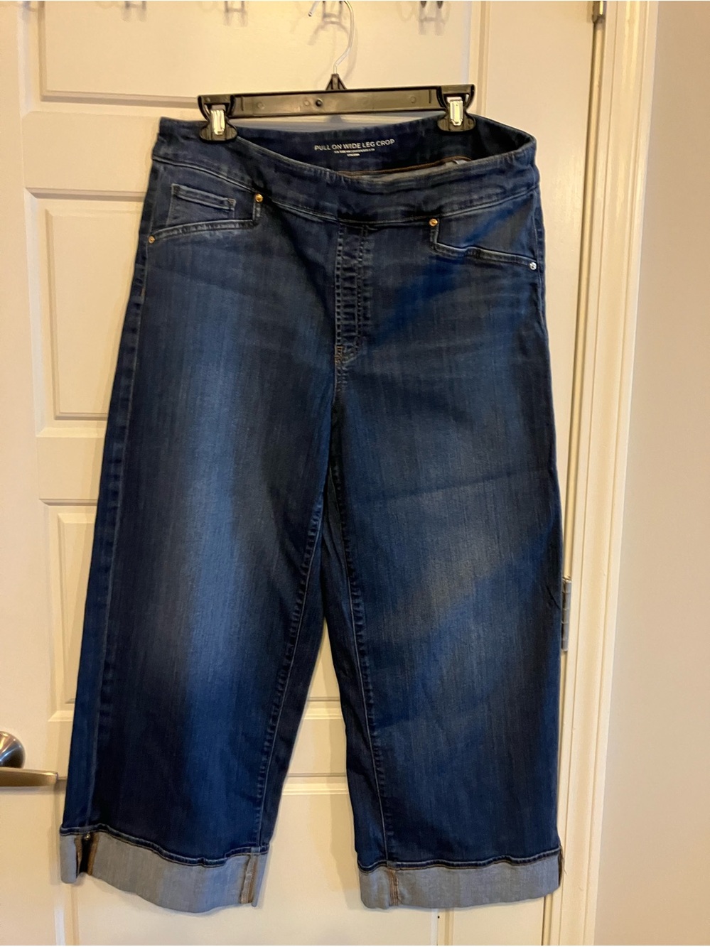 Chico's Dark Blue Wide Crop Pull-On Jeans